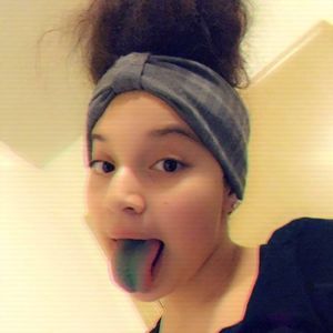 Meet your Posher, Nina